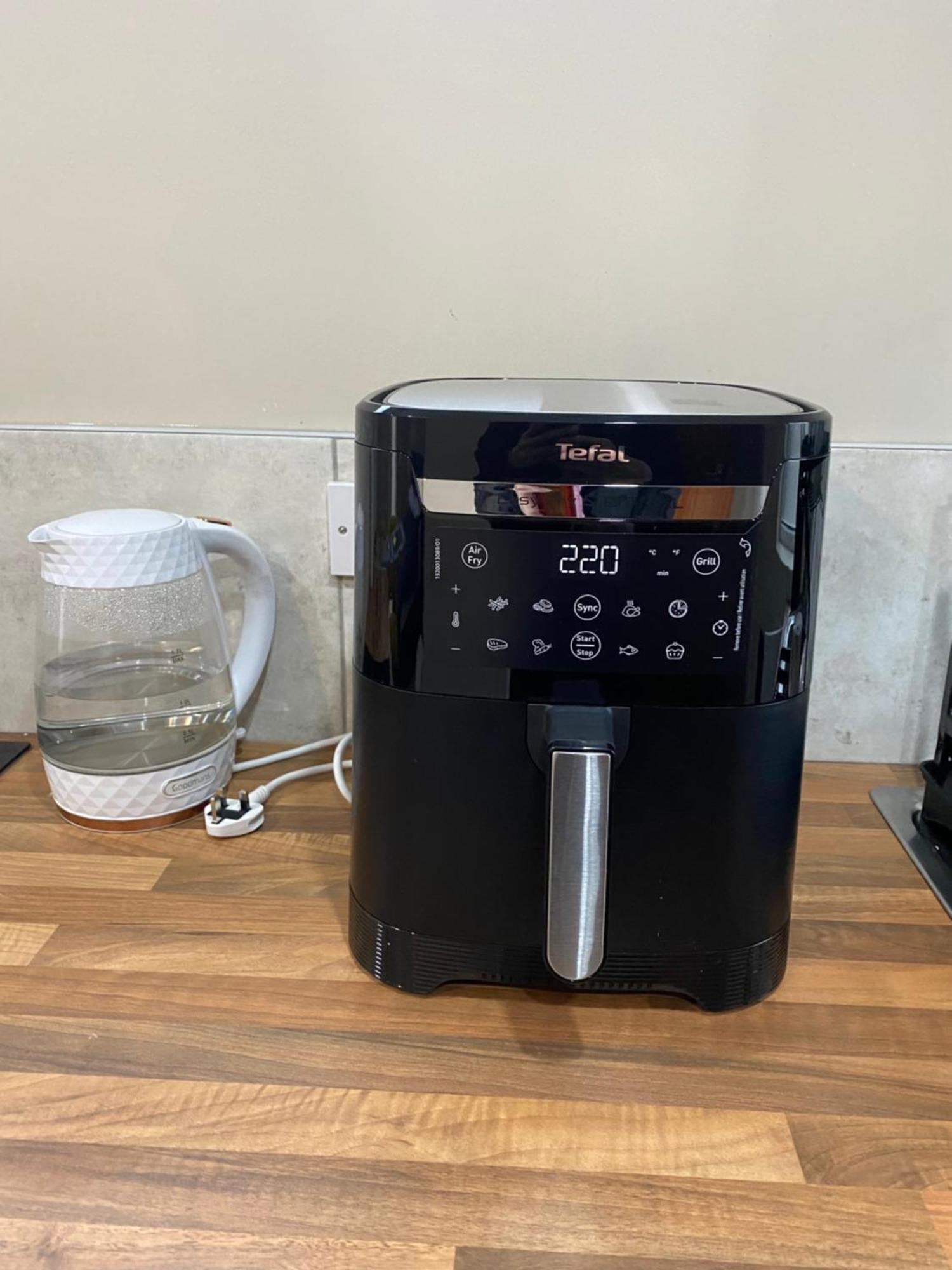 A Spacious Double Bed Studio Stoke-on-Trent Екстериор снимка
